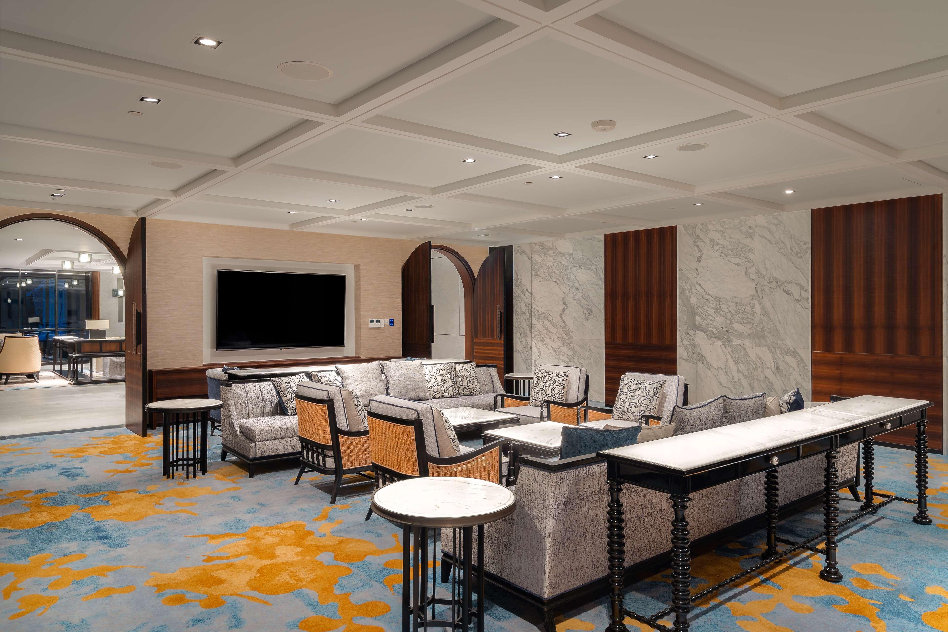 Hyatt Regency Phnom Penh Hotel Eksteriør billede
